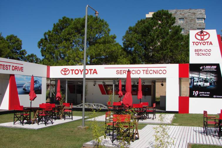 Toyota Servicio Técnico, Pinamar, 2011